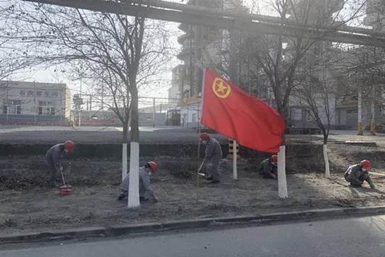 托克逊能化电石厂质检中心活动现。ɡ钊笄 摄）